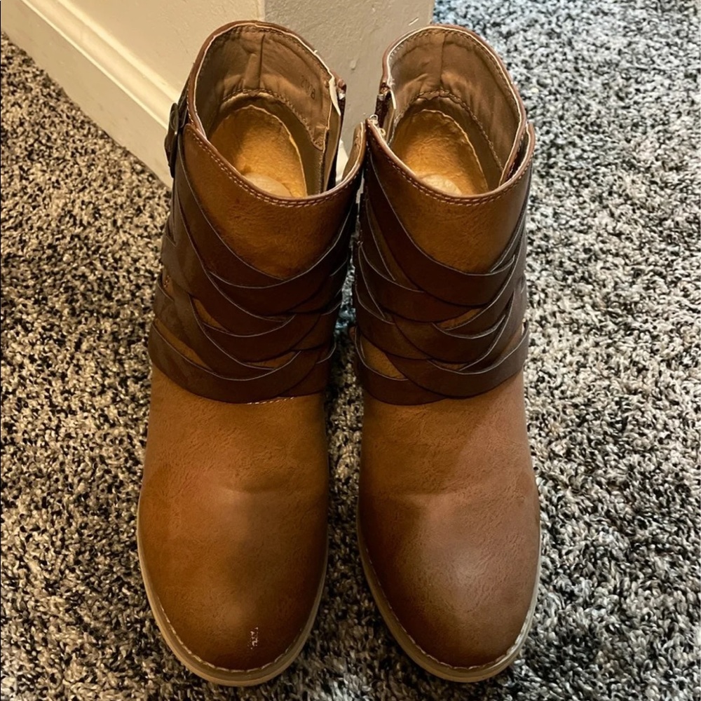 Booties - Picture 2 of 5